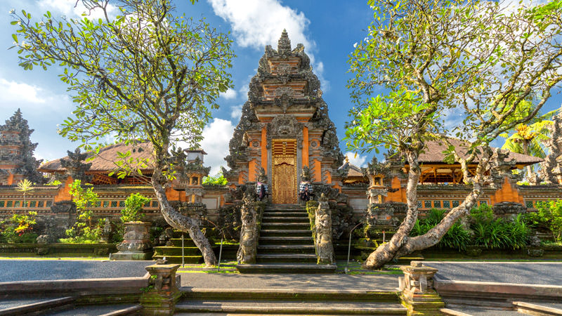 Saraswati Temple / Ubud Royal Residence  palace